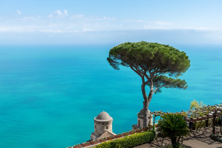 high up views of the bright turquoise sea from a villa in Ravello, Italy / is Ravello worth visiting