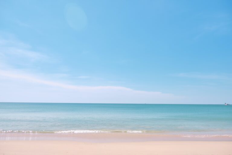 surreal stunning beach shoreline in Khao Lak on a clear sky day / Is Khao Lak worth visiting