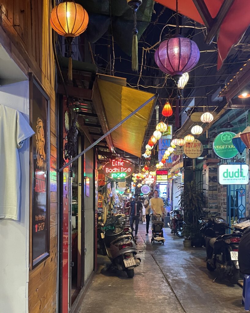 alleyway street at night in the Pham Ngu Lao area of Saigon