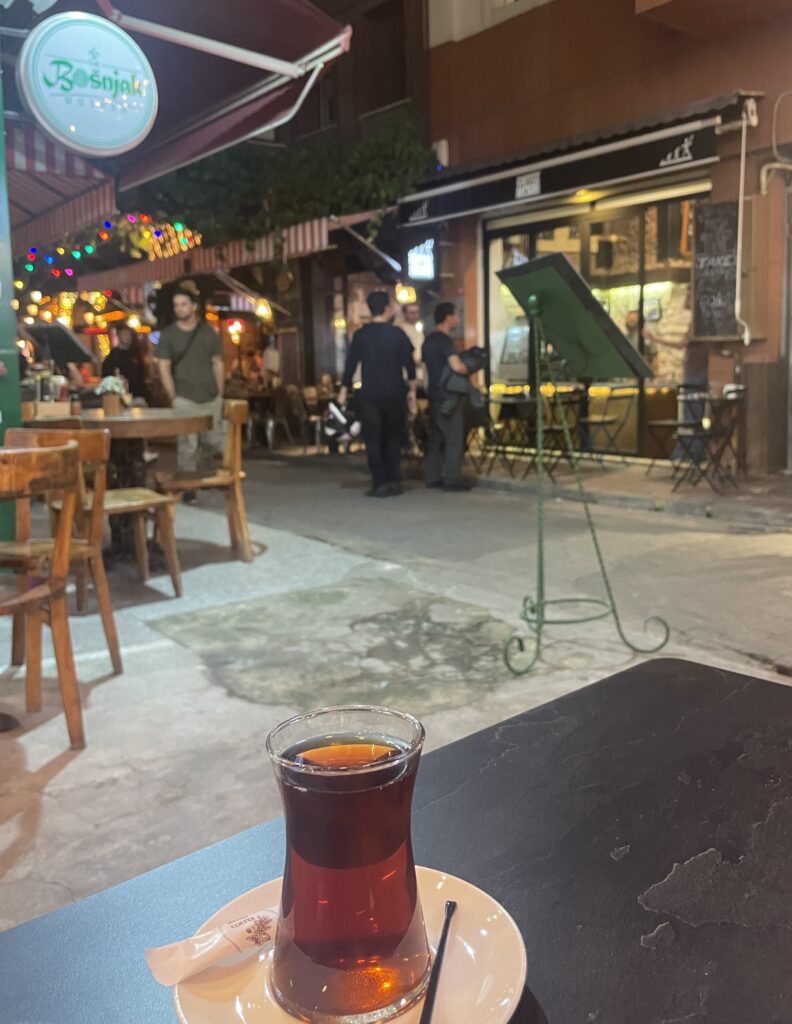 turkish tea in istanbul